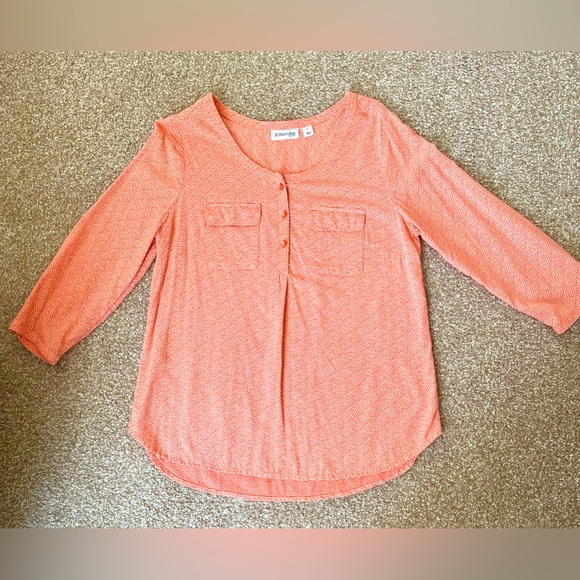 St John Bay Pretty Orange and White Top   2 Pockets with Stylish Flaps.   Size S - Picture 4 of 9
